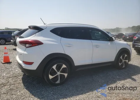 2016 Hyundai Tucson Limited z USA, uszkodzony, nr VIN KM8J33A23GU263515
